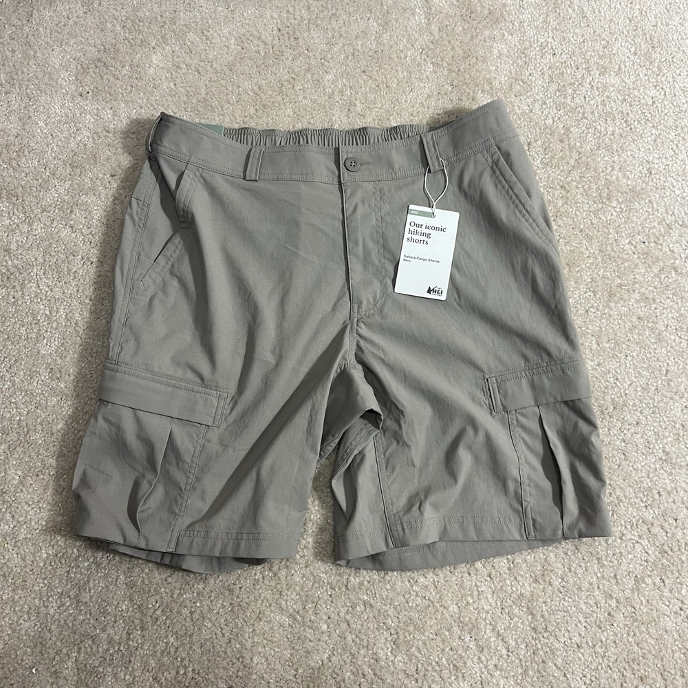 New REI Co Op Sahara Cargo Shorts Mens Beige Size 36 Hiking Gorpcore UPF 50